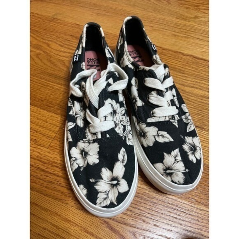 Billabong Floral Canvas Sneakers Platform Shoes Casual Comfy Size 9